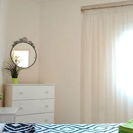 Lightful Family 80m/sea Апартаменты